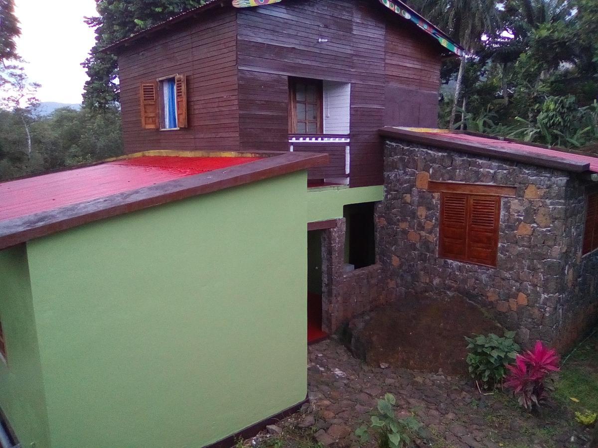 Mionga Hotel Santa Cruz Buitenkant foto